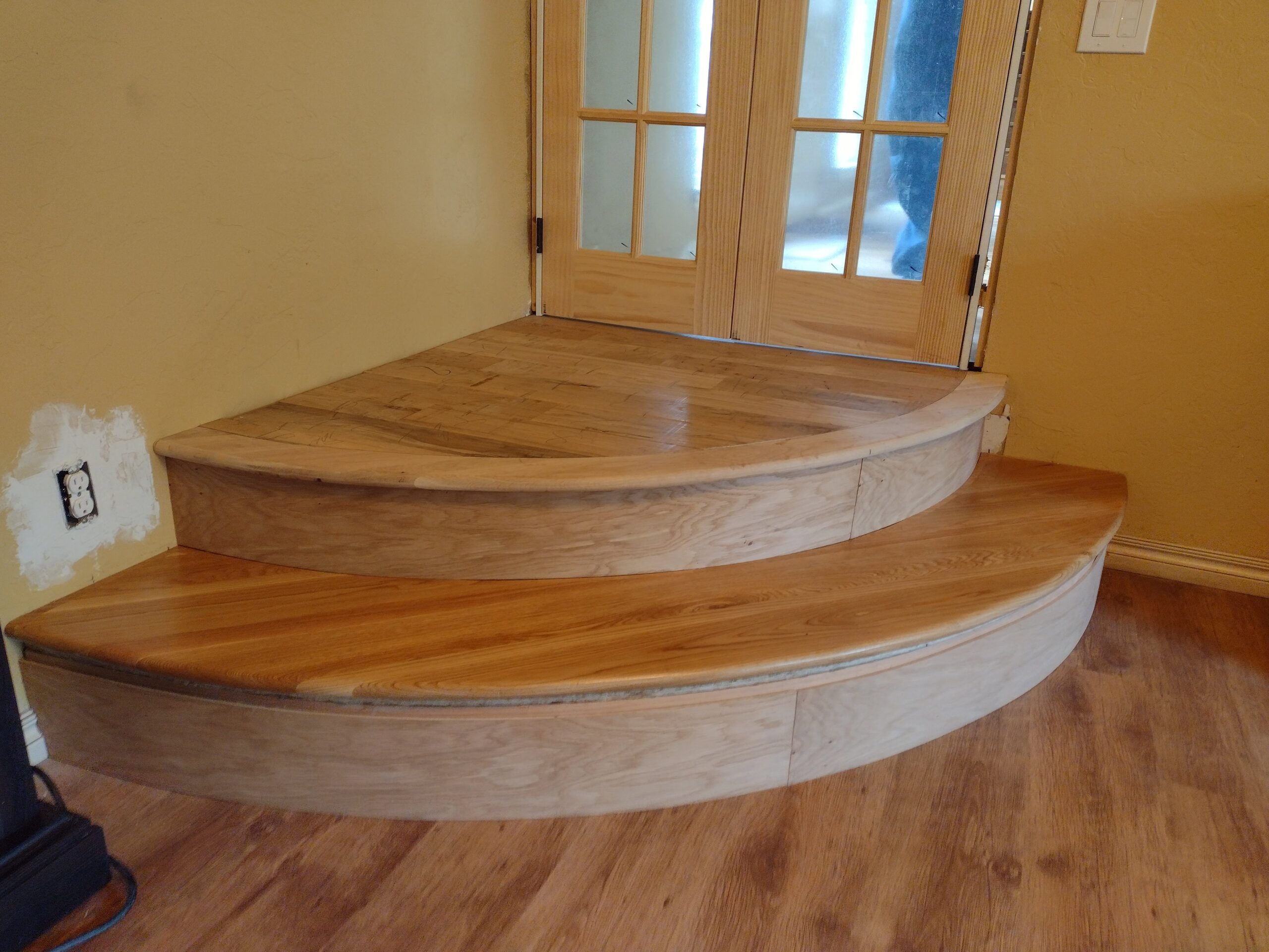 Curved stairs different angle