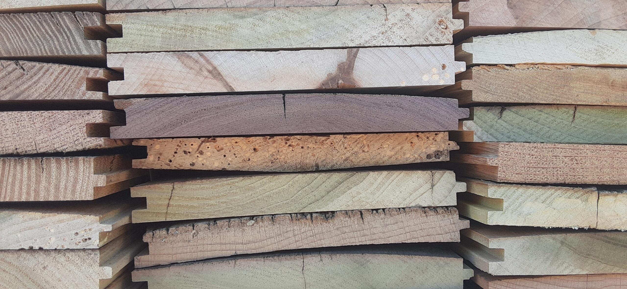 Reclaimed wood planks detail